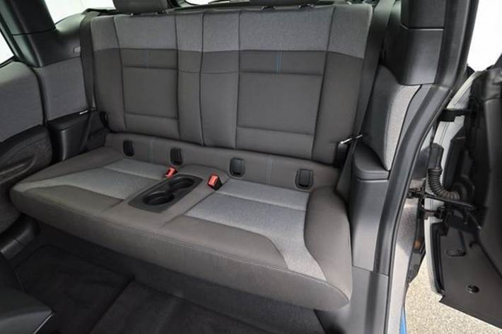 Hvid BMW i3 fra 2022