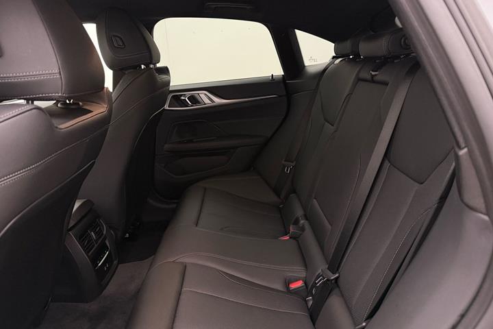 Sort BMW i4 fra 2025