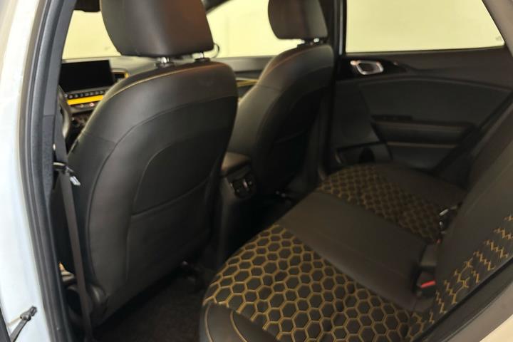 Hvid Kia XCeed fra 2021