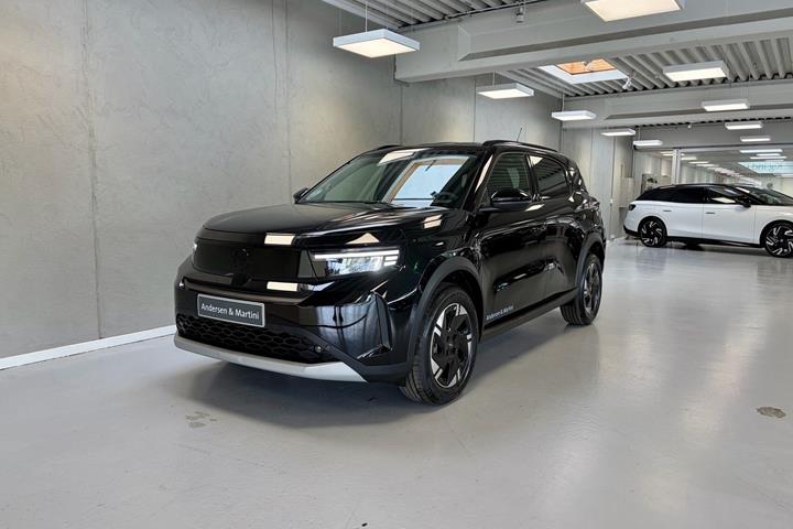Sort Opel Frontera fra 2026 set udefra