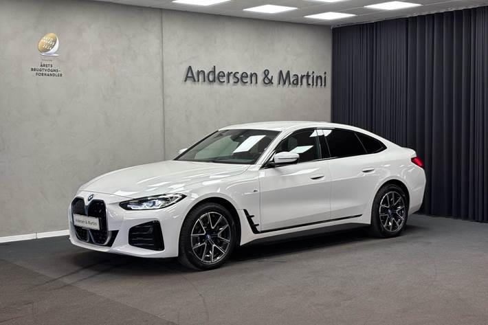 Hvid BMW i4 fra 2023