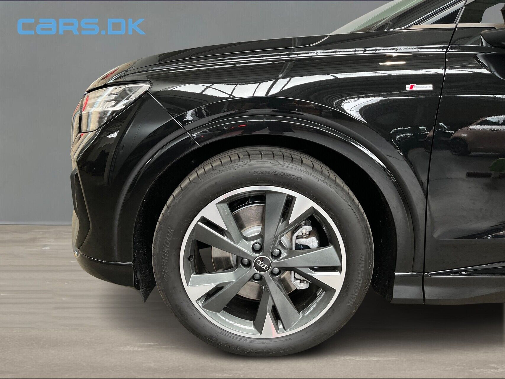 Sort Audi Q4 fra 2026