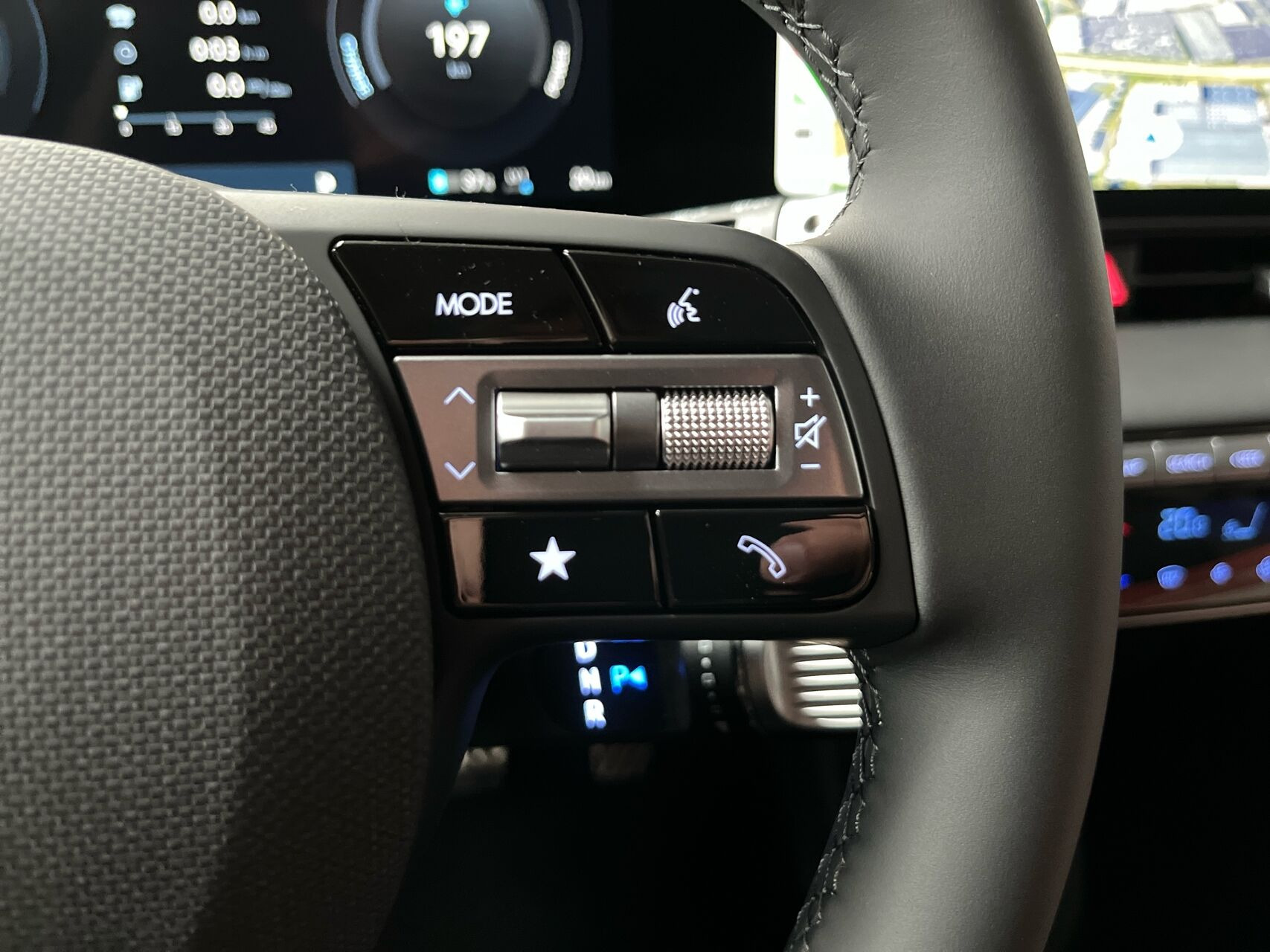 Rød Hyundai Ioniq 5 fra 2026
