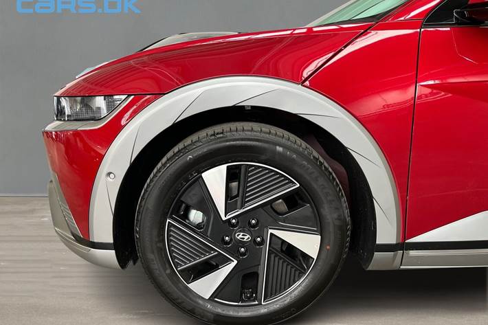 Rød Hyundai Ioniq 5 fra 2026