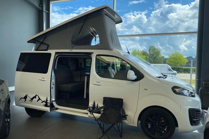 Hvid Pössl Campster fra 2018