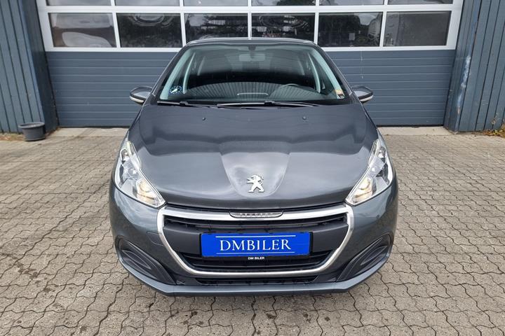 Sort Peugeot 208 fra 2018