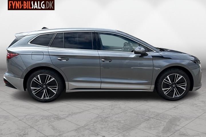 Sort Skoda Enyaq fra 2025