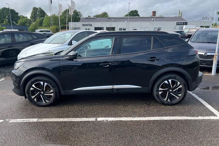 Grøn Peugeot e-2008 fra 2020