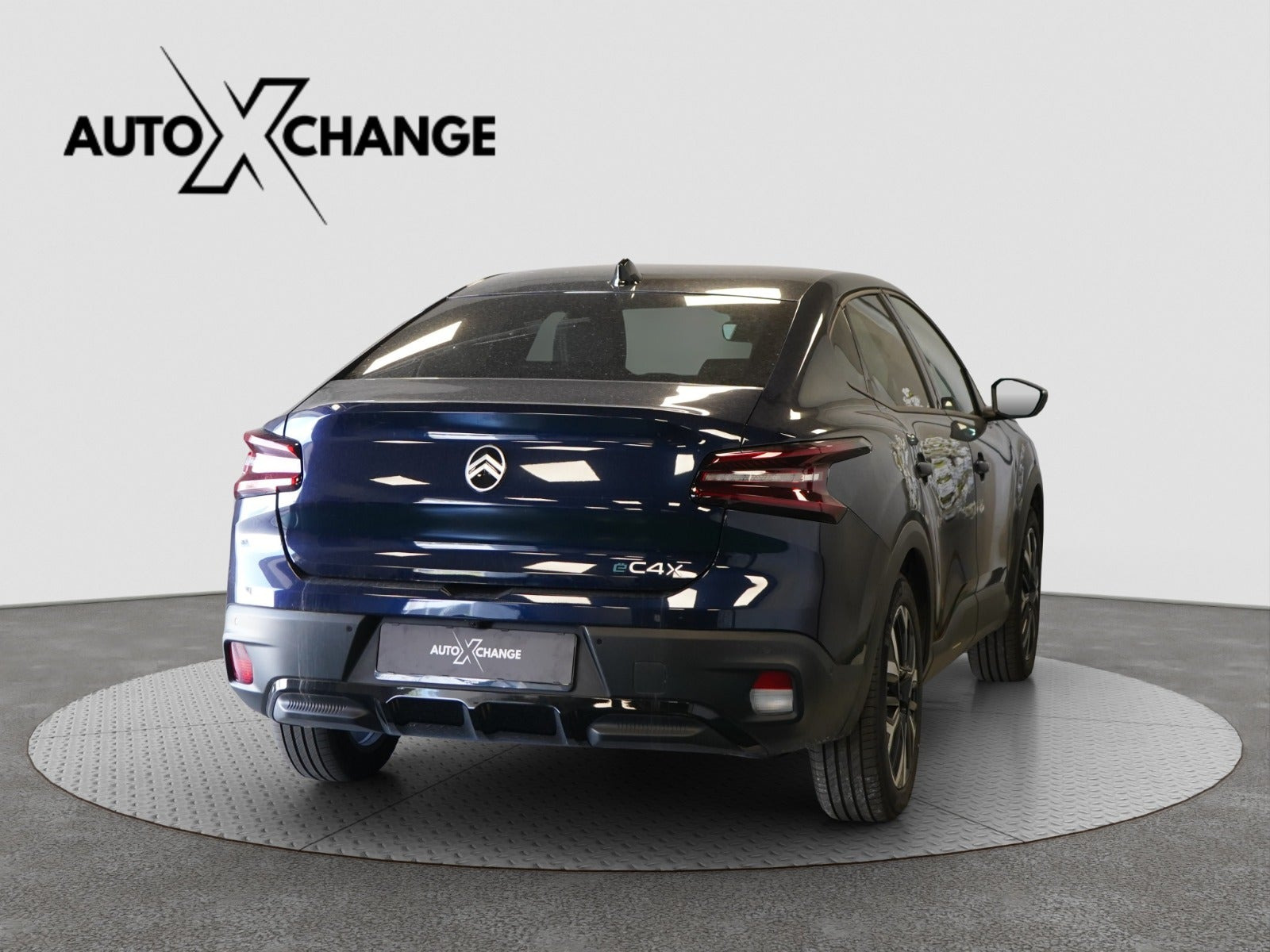 Blå Citroën ë-C4 X fra 2024