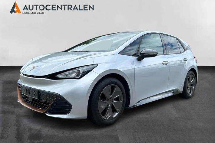 Sølv Cupra Born fra 2023