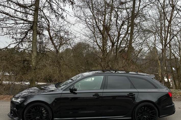 Sort Audi RS6 fra 2017