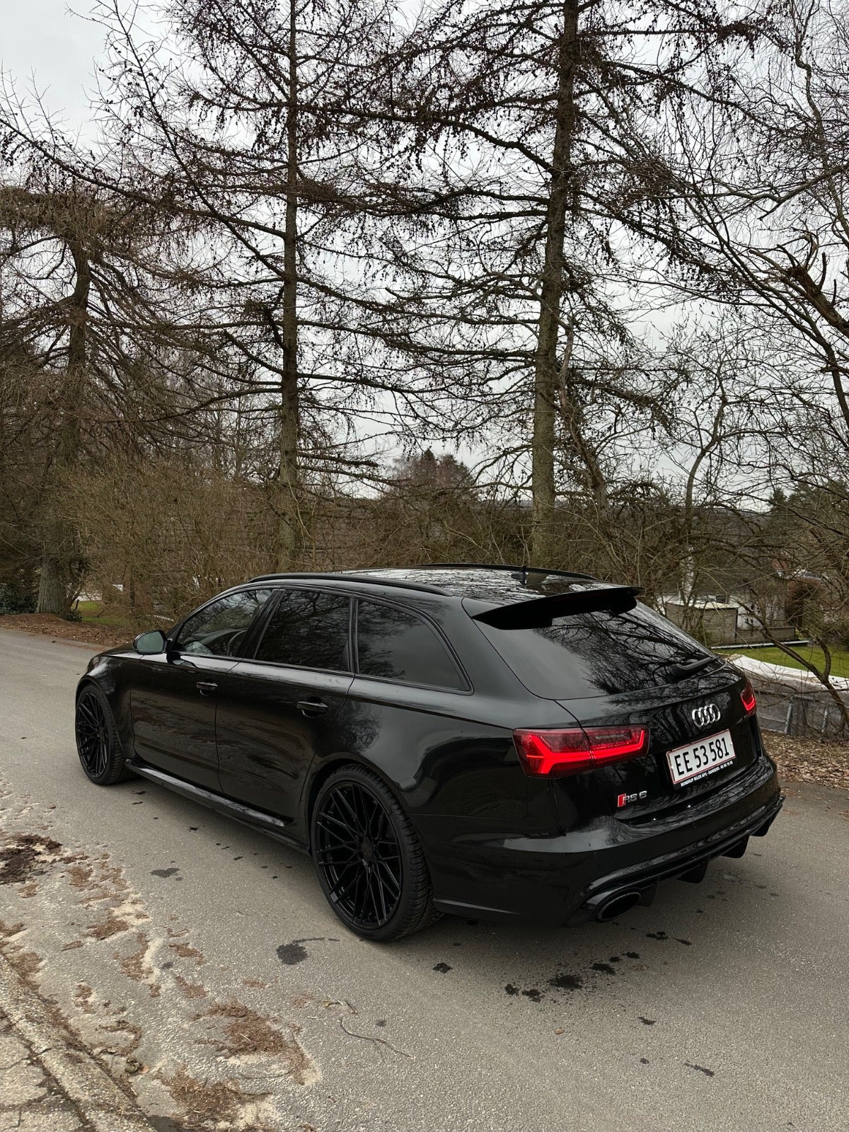 Sort Audi RS6 fra 2017