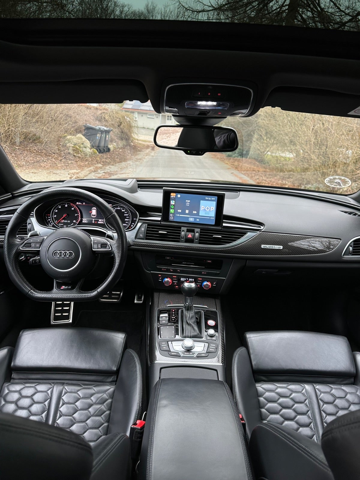 Sort Audi RS6 fra 2017