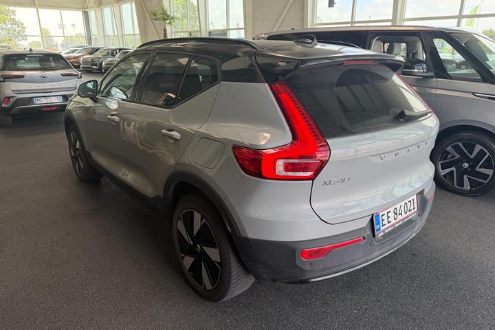 undefined Volvo XC40 fra 2024