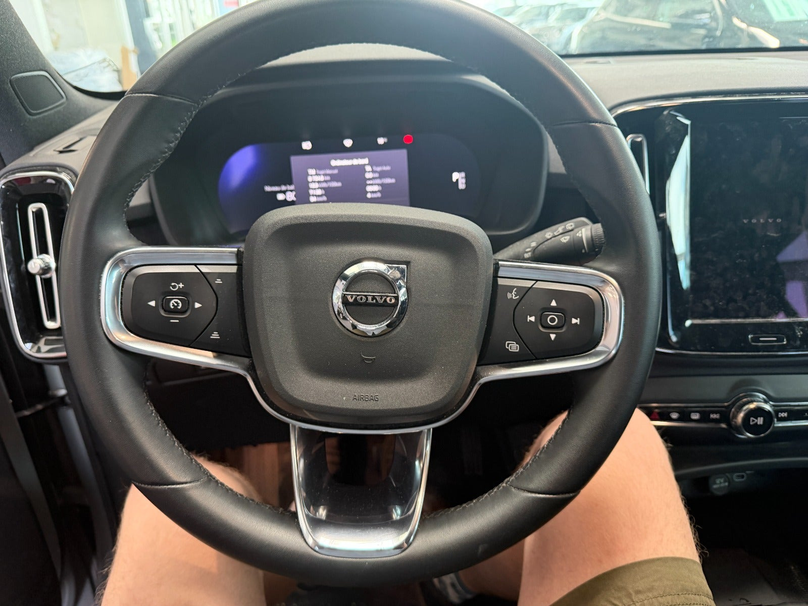 undefined Volvo XC40 fra 2024