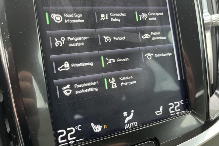 Blå Volvo V60 fra 2020