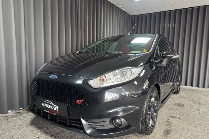 undefined Ford Fiesta fra 2014