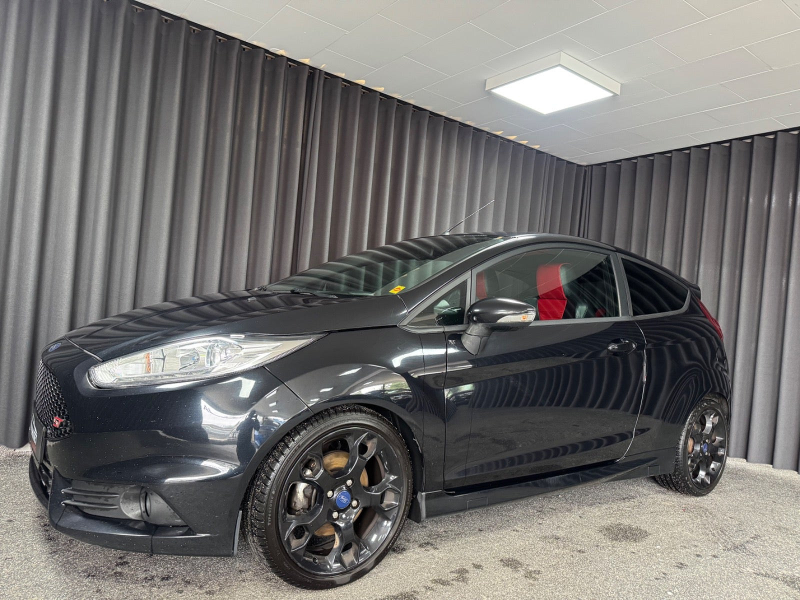 undefined Ford Fiesta fra 2014