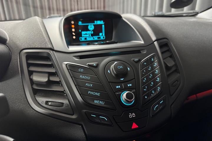 undefined Ford Fiesta fra 2014