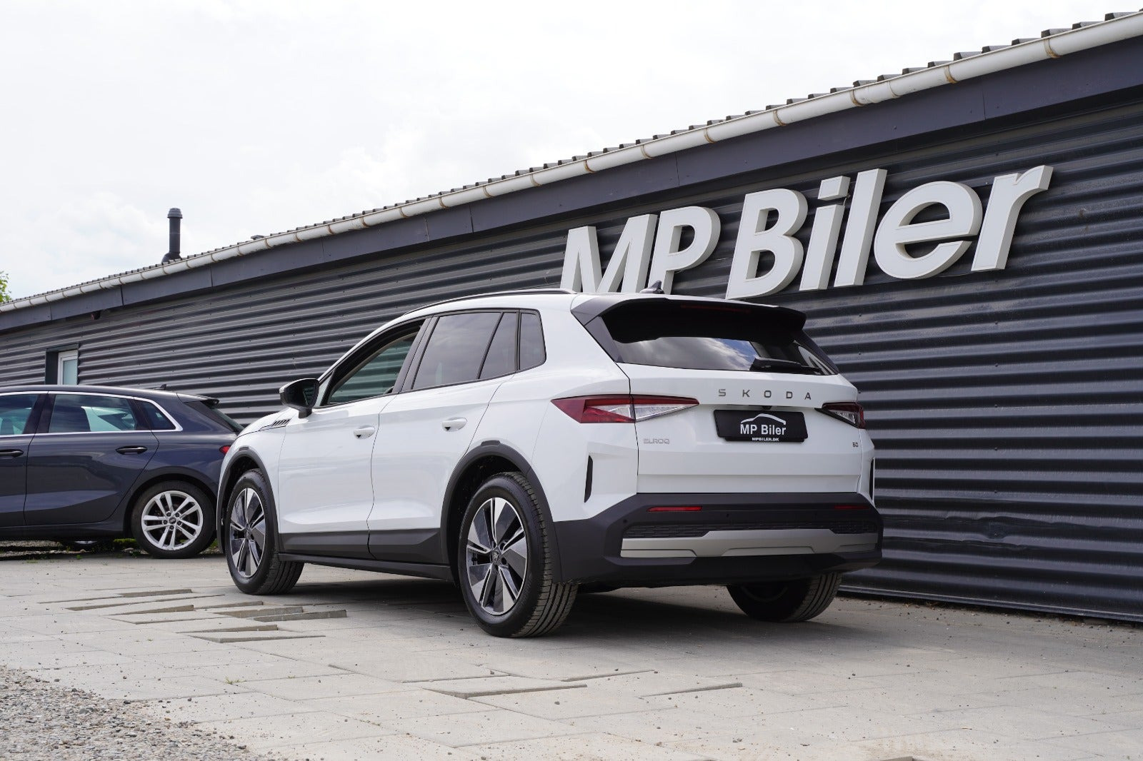 Hvid Skoda Elroq fra 2026