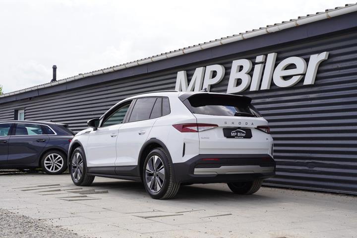 Hvid Skoda Elroq fra 2026