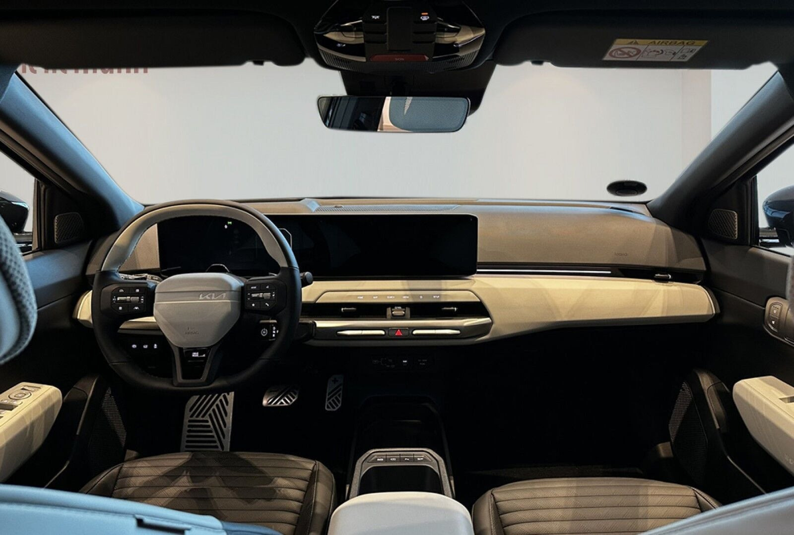 Kia EV4 Long Range Fastback, 204hp, 2026