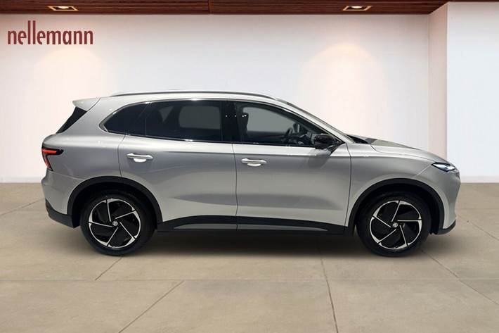 Sølv MG MGS5 fra 2025