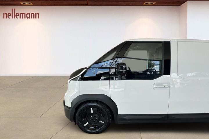 Hvid Kia PV5 fra 2026