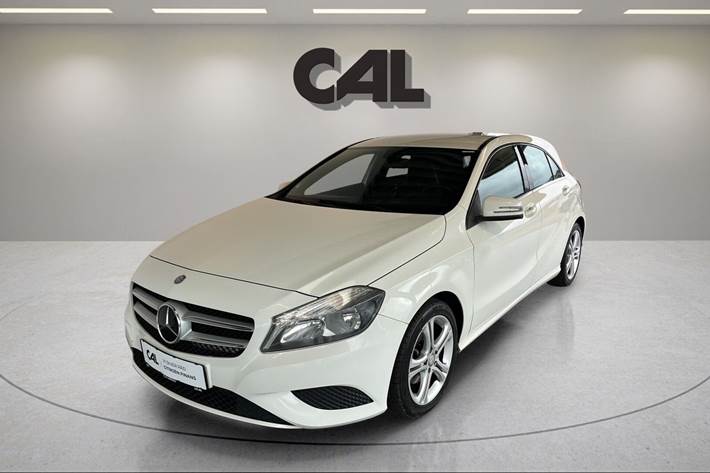 Hvid Mercedes A200 fra 2013