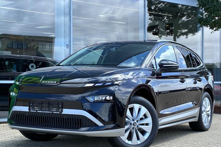 Sort Skoda Enyaq fra 2027 set udefra