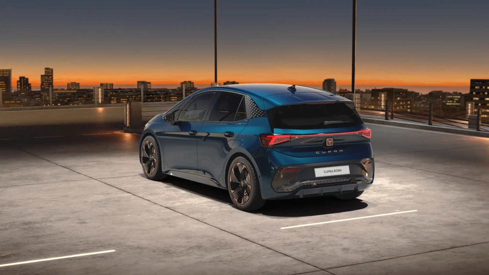 Blå Cupra Born fra 2022