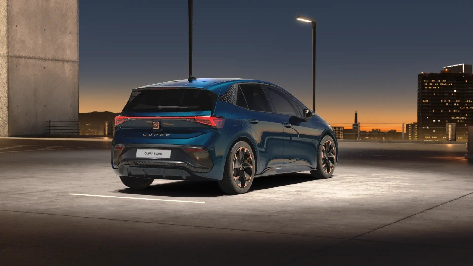 Blå Cupra Born fra 2022