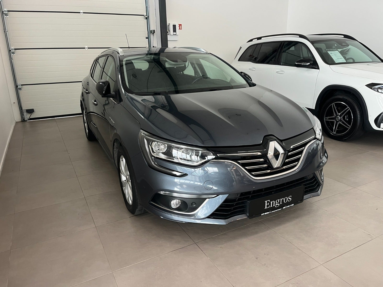 Sort Renault Megane IV fra 2020