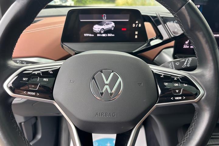 Blå VW ID.4 fra 2022