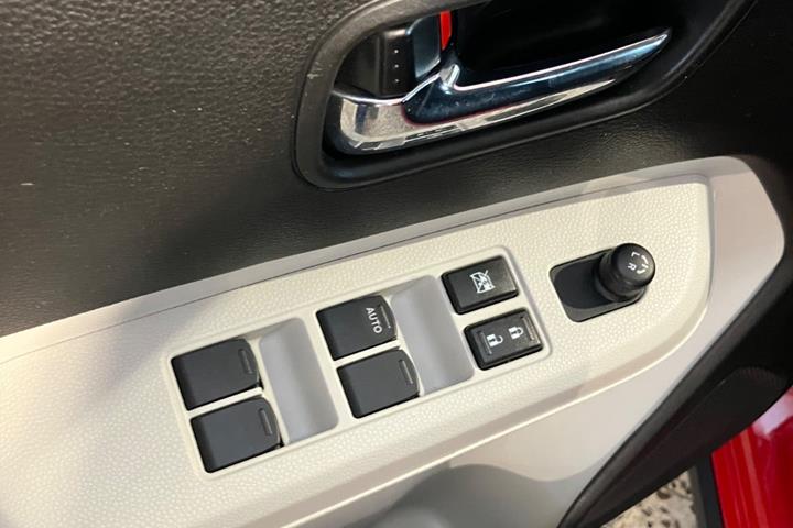 Rød Suzuki Ignis fra 2020