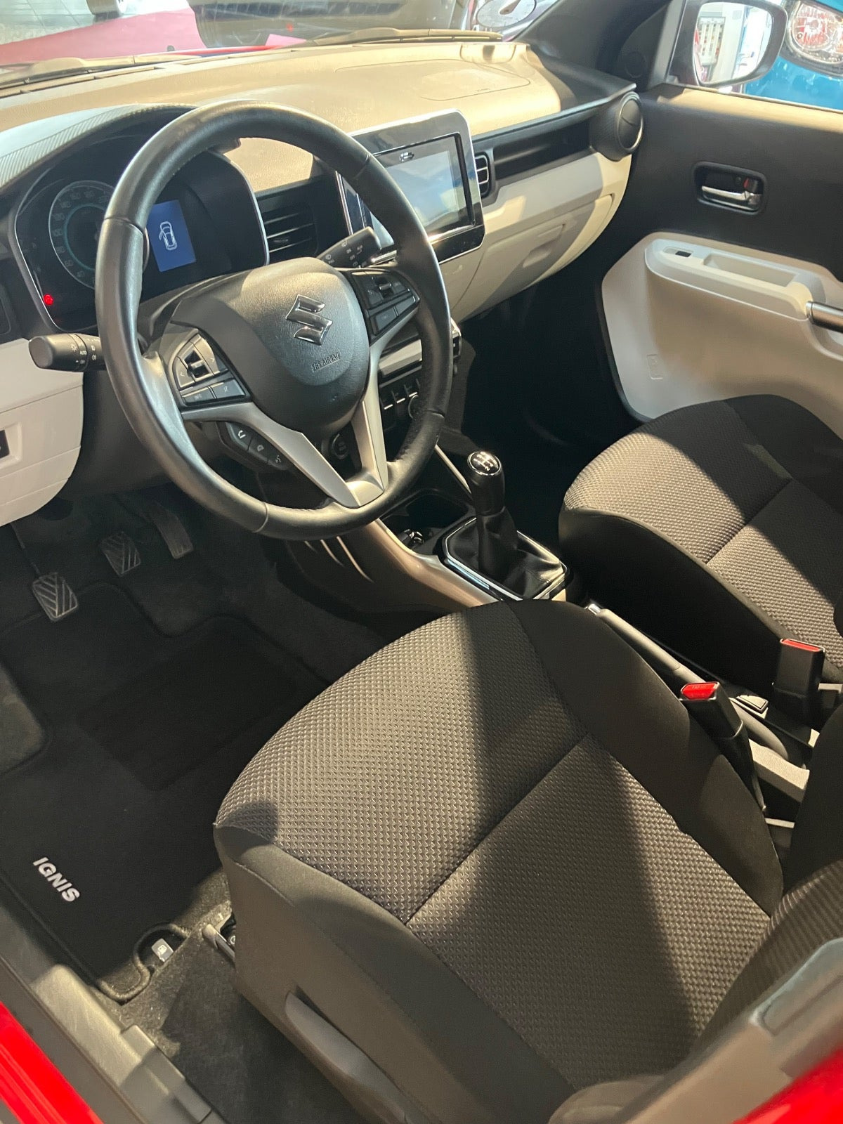 Rød Suzuki Ignis fra 2020