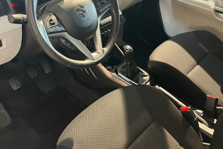 Rød Suzuki Ignis fra 2020