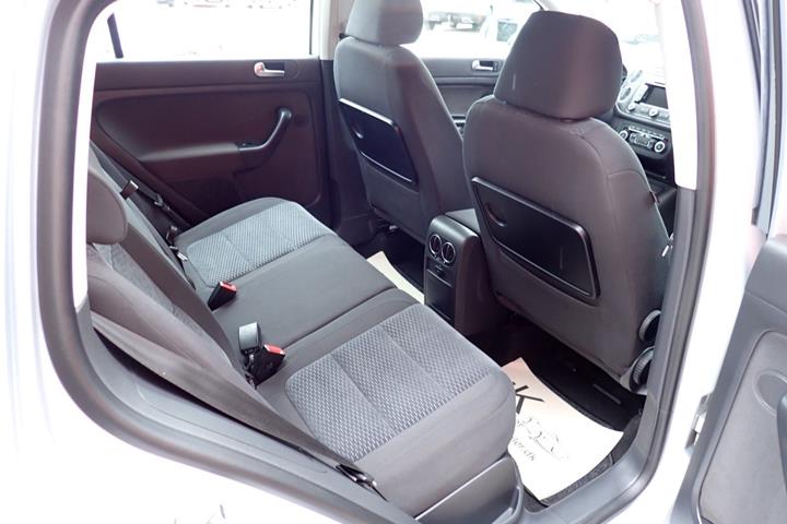 Sølv VW Golf Plus fra 2014