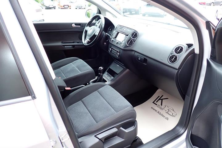 Sølv VW Golf Plus fra 2014