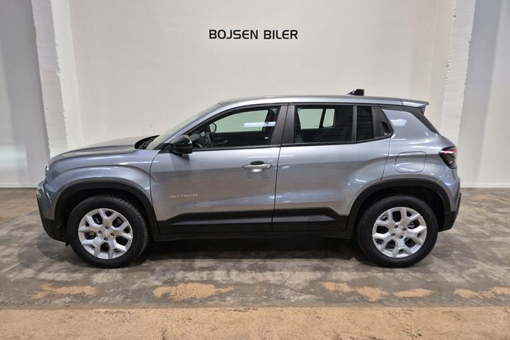 Grå Jeep Avenger fra 2025
