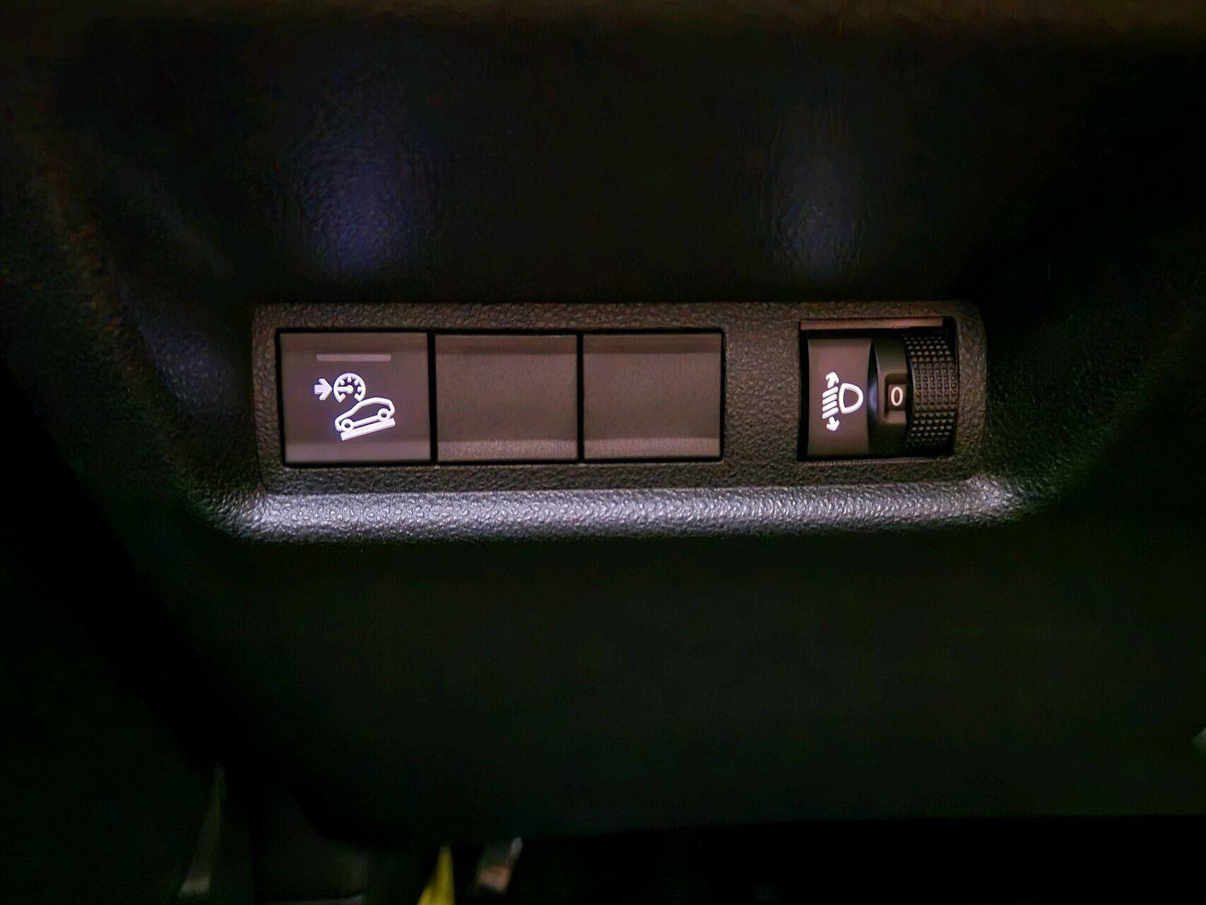 Grå Jeep Avenger fra 2025