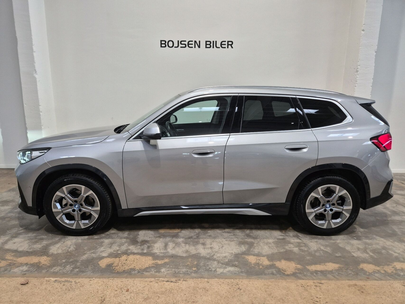 undefined BMW iX1 fra 2024