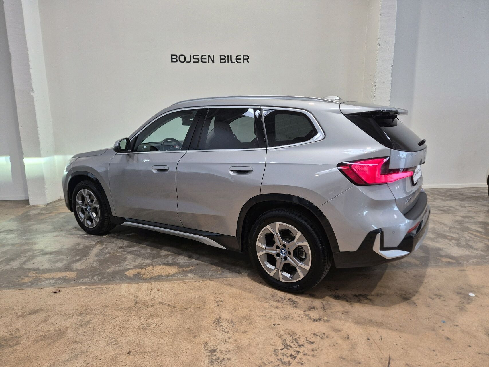 undefined BMW iX1 fra 2024