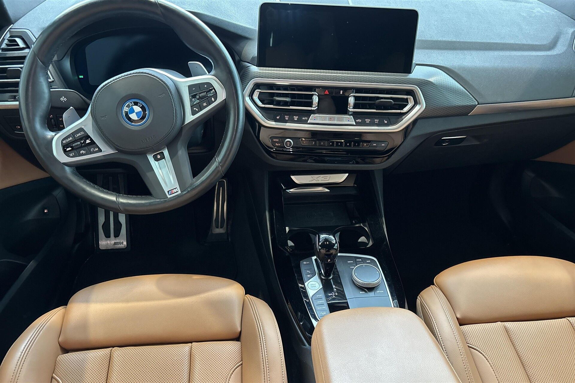 Grå BMW X3 fra 2023