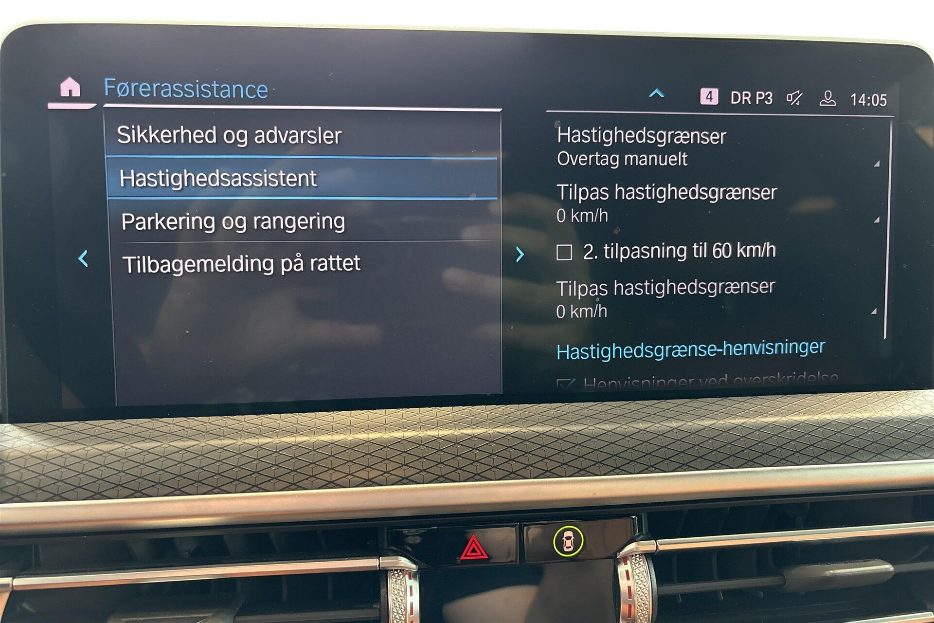 Grå BMW X3 fra 2023