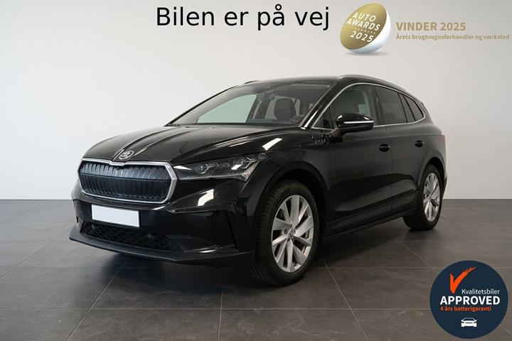 Sort Skoda Enyaq fra 2021 set udefra