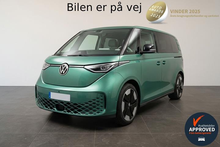 Grøn VW ID.Buzz fra 2023 set udefra