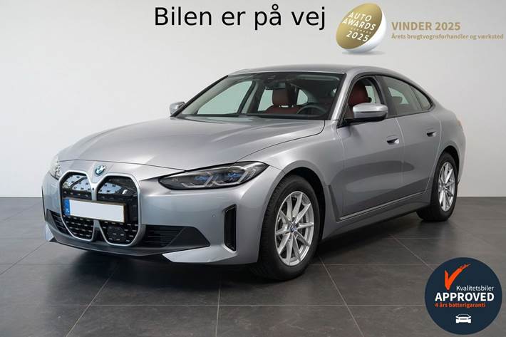 Grå BMW i4 fra 2022