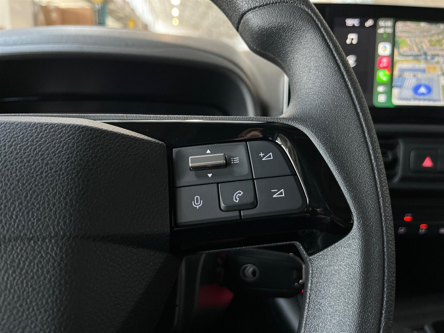 Grå Citroën ë-Berlingo fra 2025