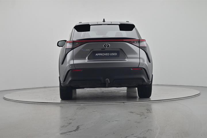 Grå Toyota BZ4X fra 2025